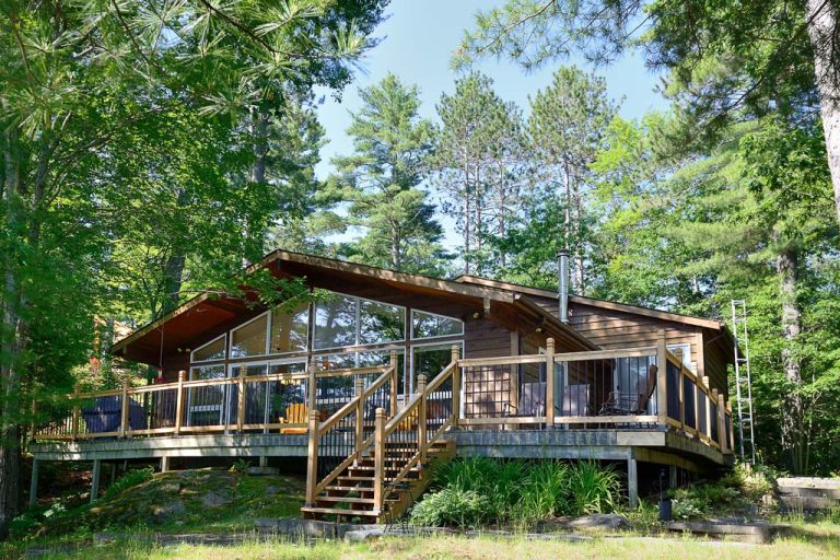 Ontario Cottage Rentals | CottageRental.com